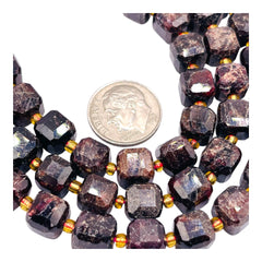 8mm Cube Garnet