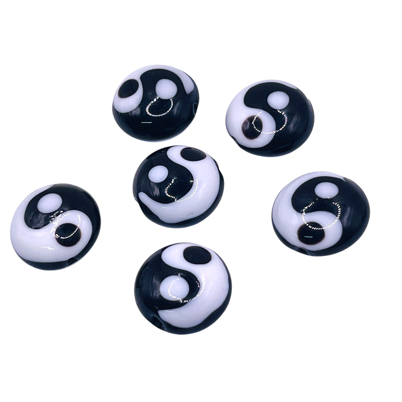 16mm Yin Yan Handmade and painted Porcelain