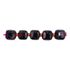 8mm Cube Garnet