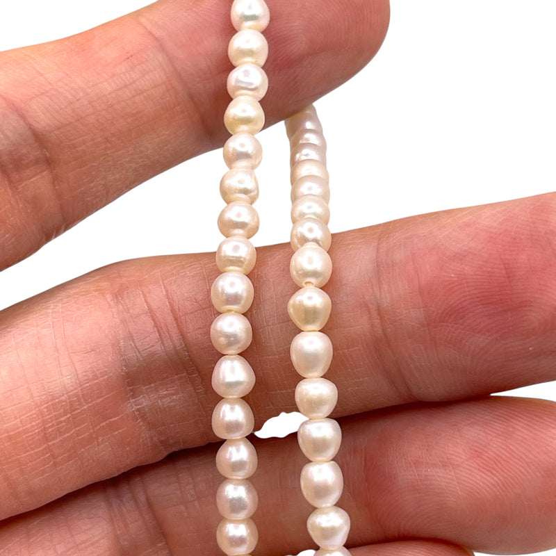 Fresh Water Pearl 4mm Round AAA