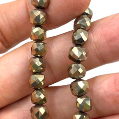 7x7mm Cube Hematite Pale Gold