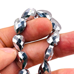 14x10mm Tear Drop White Gold