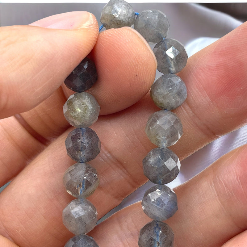 8mm Round Cut Labradorite