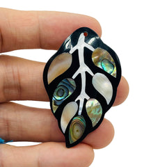 56x36mm Leaf Natural Shell Handmade Pendant